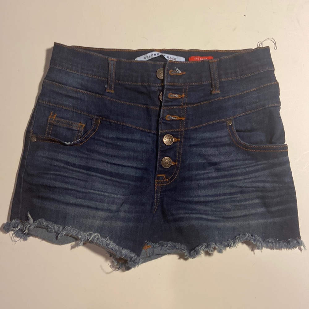 Celebrity Pink Jean shorts Junior’s Size 5